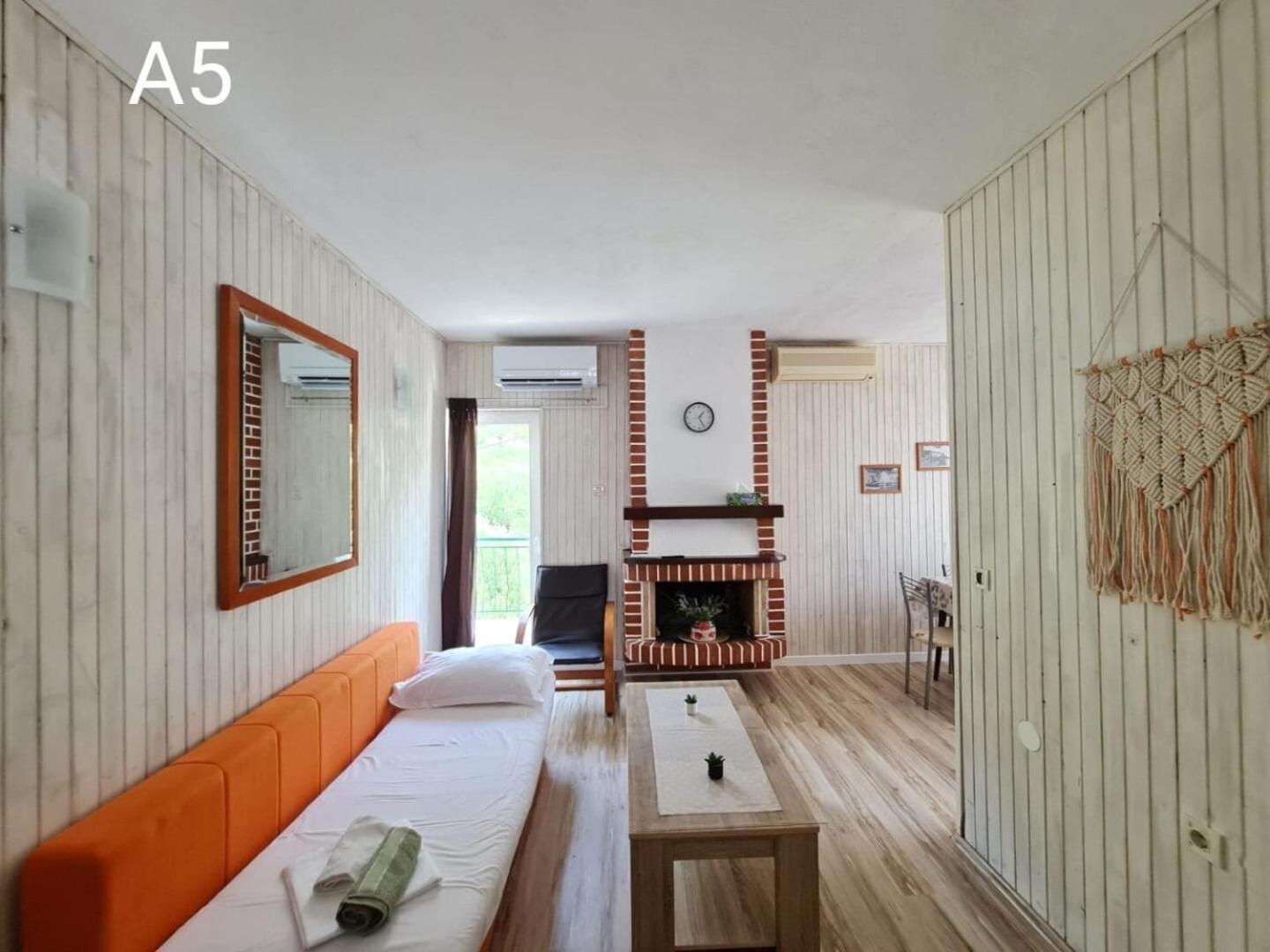 זיווגוסצה Apartments More מראה חיצוני תמונה